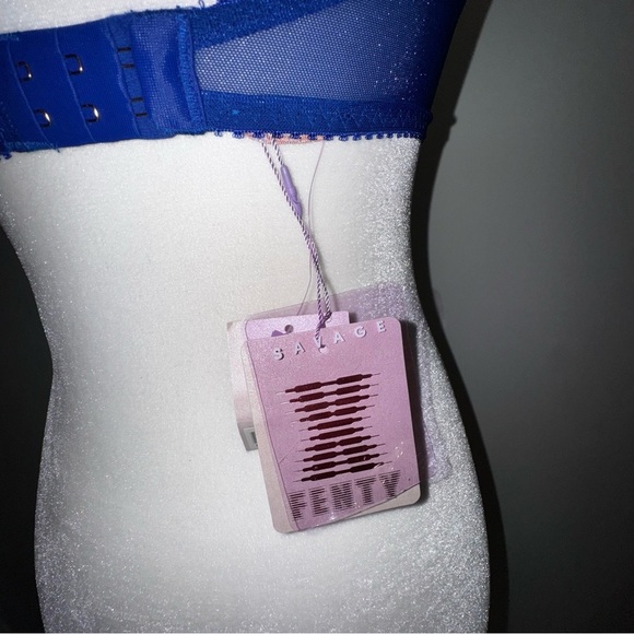 NWT Savage X Fenty Blue lace bra 32C - Picture 7 of 10